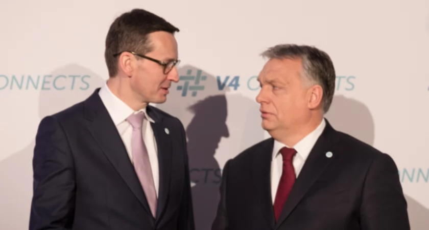 Morawiecki i Orban. fot KPRM, Public domain, via Wikimedia Commons