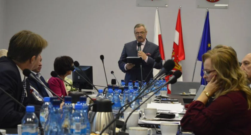I sesja Rady Powiatu w Pułtusku w 2018 roku. Fot. archiwum PGP i Pultusk24.pl