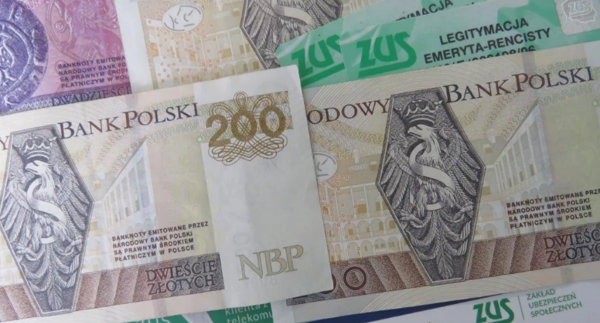 Finanse, ​​​​​​​Czternasta emerytura wniosku Kiedy wypłaty - zdjęcie, fotografia