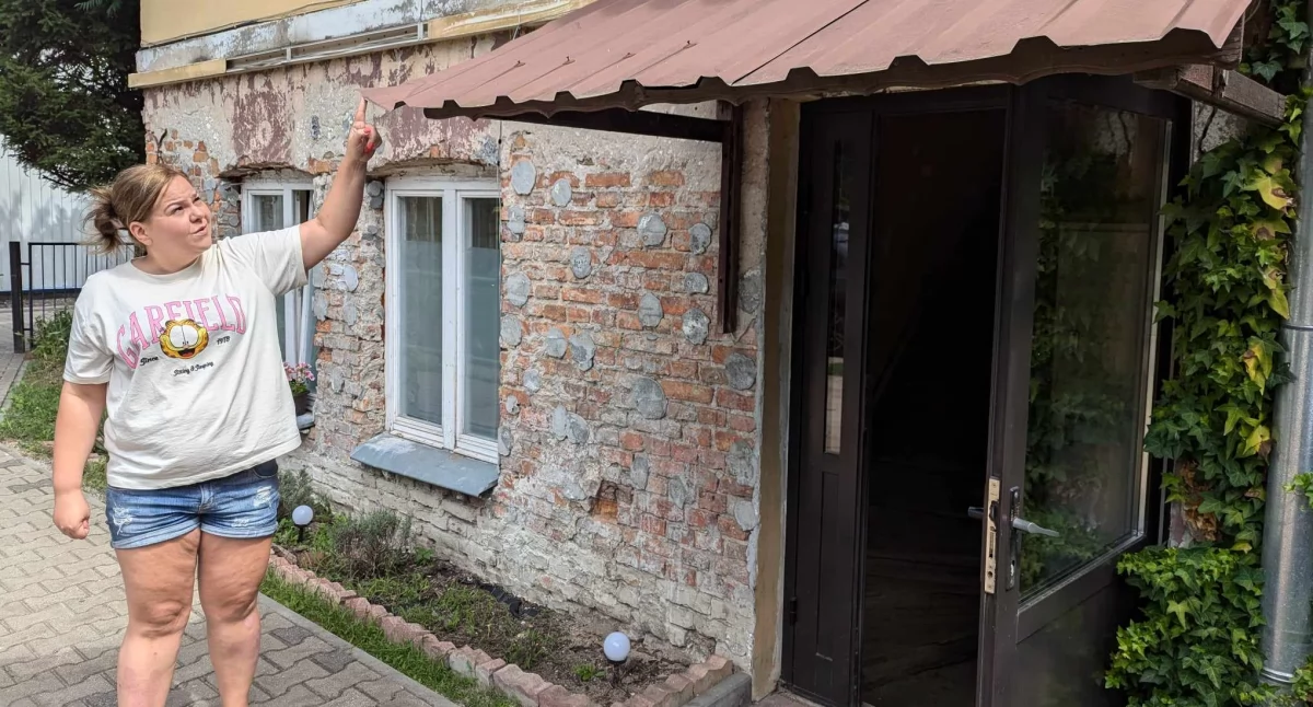 Interwencje, Modlić deszczu mieszkać ruinie mieszkańców Daszyńskiego znowu zalewa - zdjęcie, fotografia