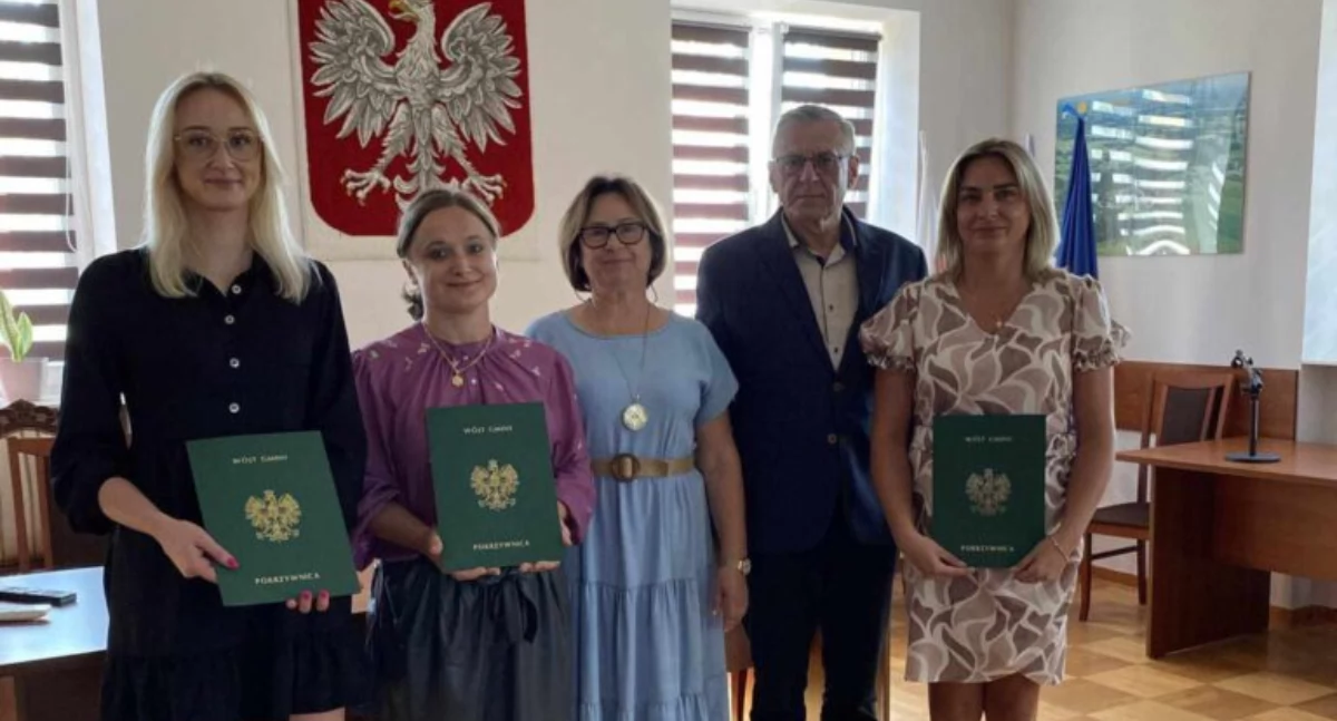 Szkoły podstawowe, Awanse nauczycieli szkół podstawowych gminie Pokrzywnica - zdjęcie, fotografia