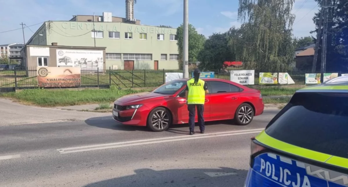 Policja, Wszyscy kierowcy trzeźwi - zdjęcie, fotografia