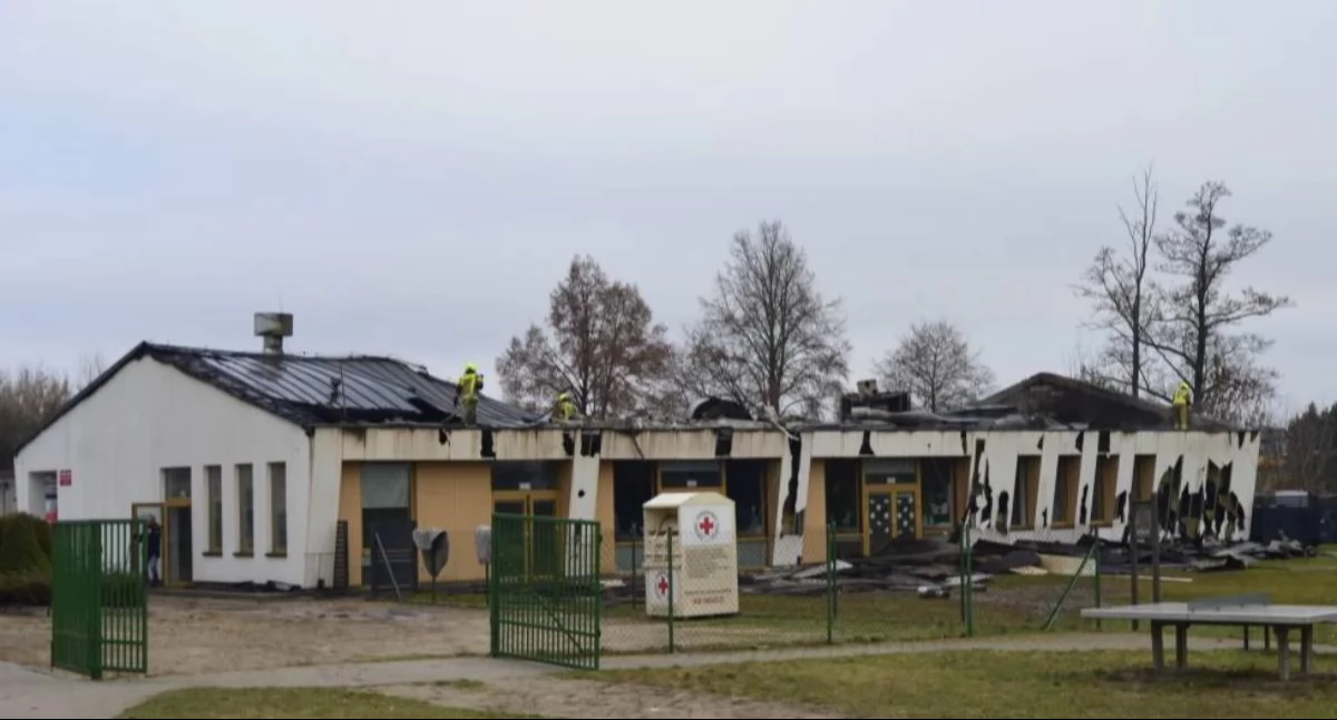 Samorząd , Radni zabezpieczyli dodatkowe środki odbudowę przedszkola Przemiarowie - zdjęcie, fotografia
