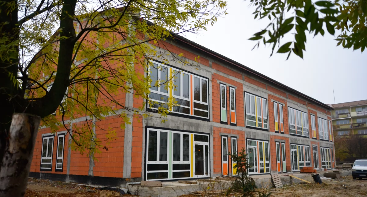 Inwestycje, Rozbudowa Przedszkola Miejskiego kolorowo! - zdjęcie, fotografia