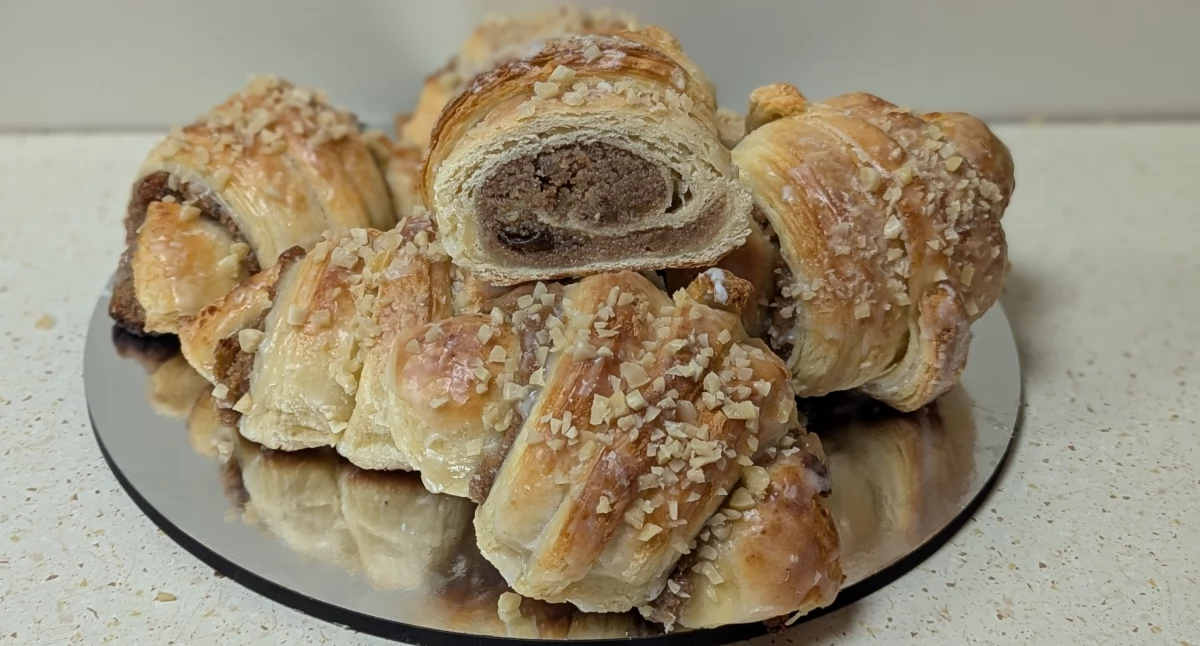 Społeczeństwo, Masło masło jeszcze masło! czyli słodkości Dzień Niepodległości Świętego Marcina - zdjęcie, fotografia