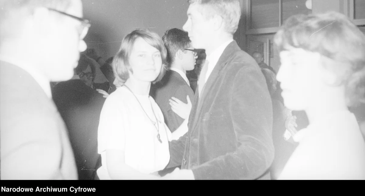 Społeczeństwo, Dawnych studniówek - zdjęcie, fotografia