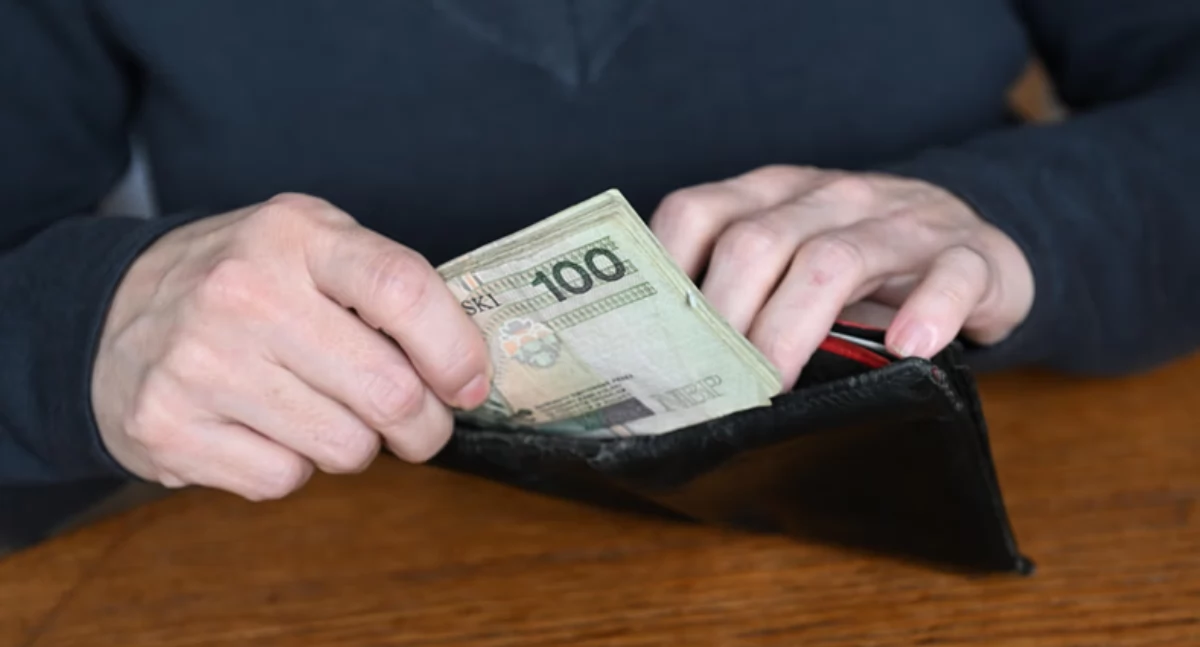 Finanse, Zbliża waloryzacja emerytur Cześć seniorów wyższymi świadczeniami lutym - zdjęcie, fotografia