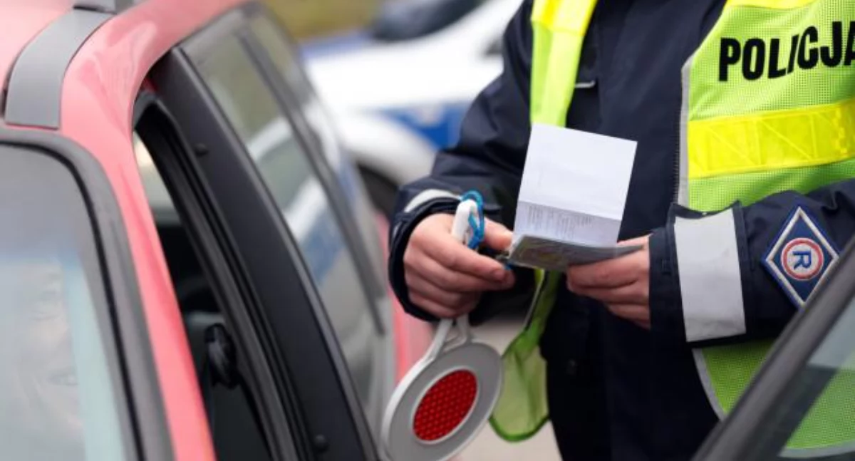 Policja, Kierował pomimo sądowego zakazu latka zatrzymano Winnicy - zdjęcie, fotografia