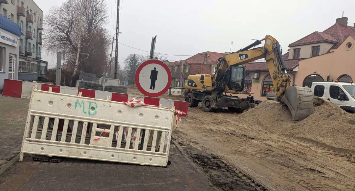 Komunikaty, Ulice górnej części miasta dziś - zdjęcie, fotografia