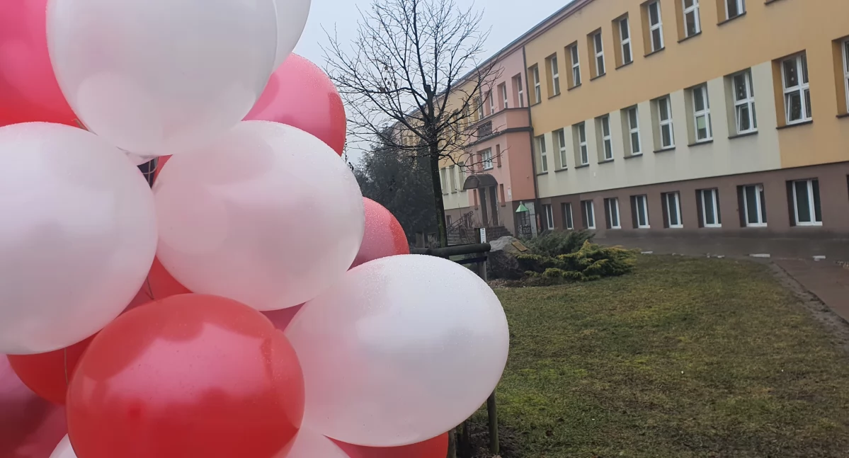 Społeczeństwo, Bohater zwyczajny człowiek niezwyczajnych czasach - zdjęcie, fotografia