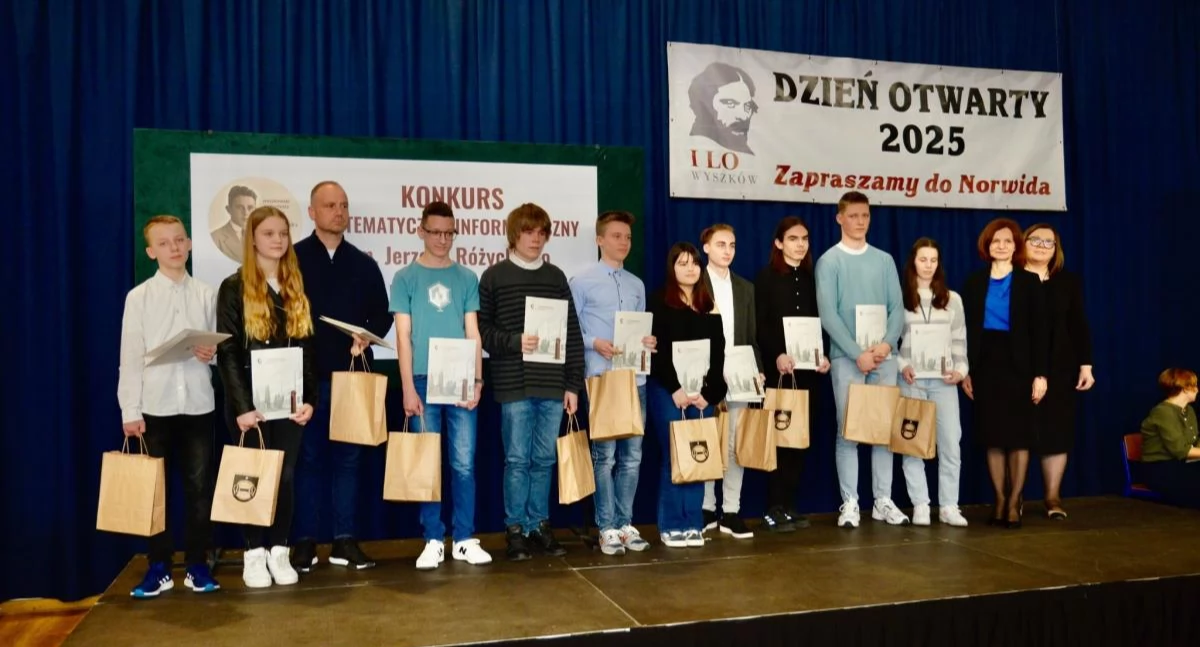 Edukacja, Uczniowie „Skargi” podium Konkursu Matematyczno Informatycznego Różyckiego Wyszkowie - zdjęcie, fotografia