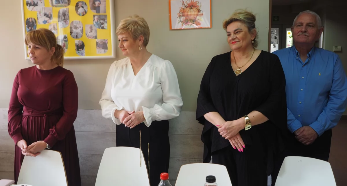 Tradycja, Smacznie rodzinnie spotkanie wielkanocne Senior+ - zdjęcie, fotografia