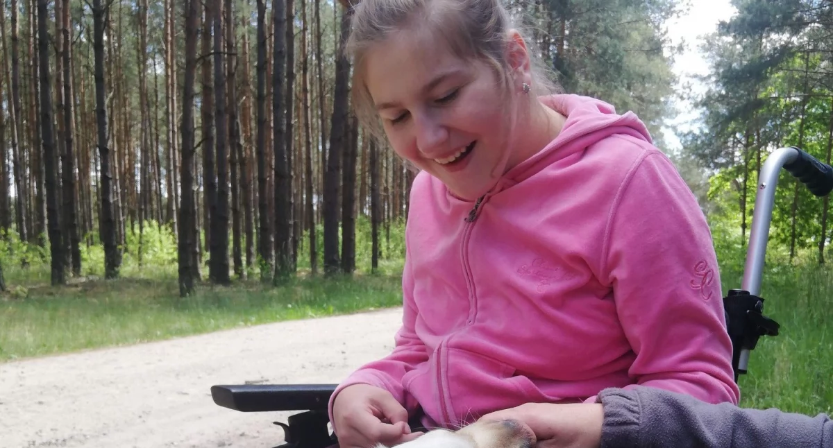 Pomoc, Alicja potrzebuje wsparcia - zdjęcie, fotografia