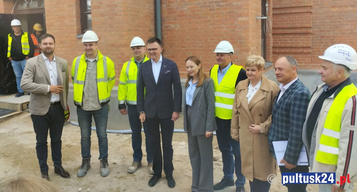 W polityce, Marszałek Sejmu Szymon Hołownia Minister Funduszy Polityki Regionalnej Katarzyna Pełczyńska Nałęcz Pułtusku - zdjęcie, fotografia