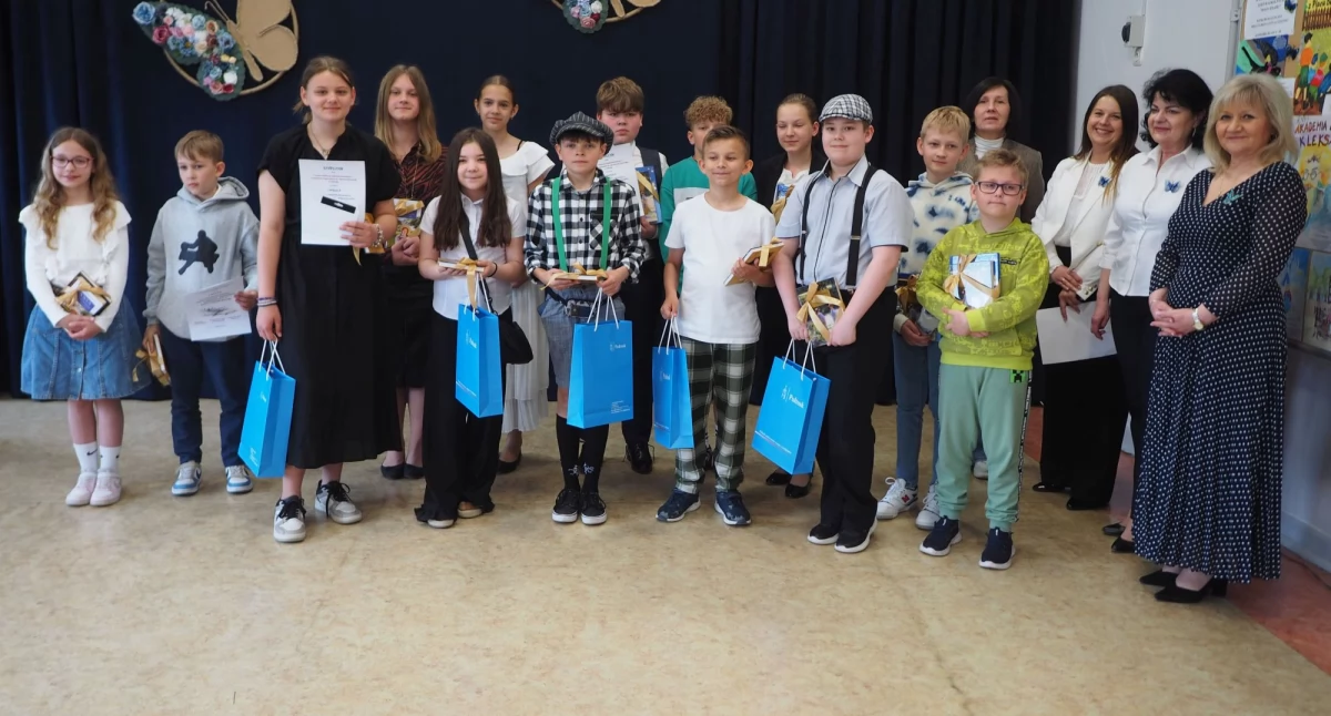 Edukacja, „Książki które łączą” podsumowanie Festiwalu Lektur Szkolnych - zdjęcie, fotografia