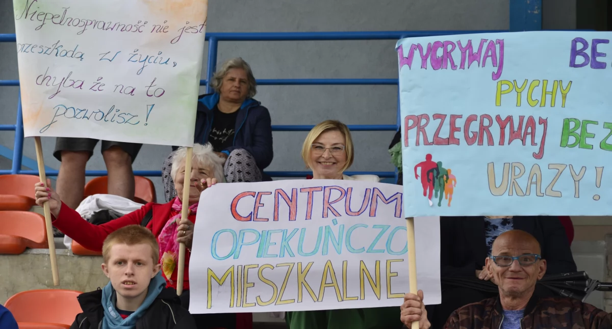 Społeczeństwo, Międzypowiatowy Mityng Lekkoatletyczny Osób Niepełnosprawnych - zdjęcie, fotografia