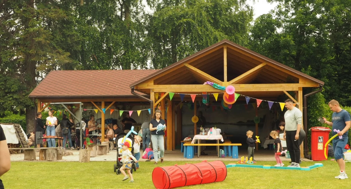 Edukacja, Piknik Rodzinny przedszkola Urwis - zdjęcie, fotografia