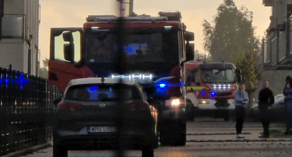 Straż Pożarna, Akcja służb Mickiewicza Pułtusku! - zdjęcie, fotografia