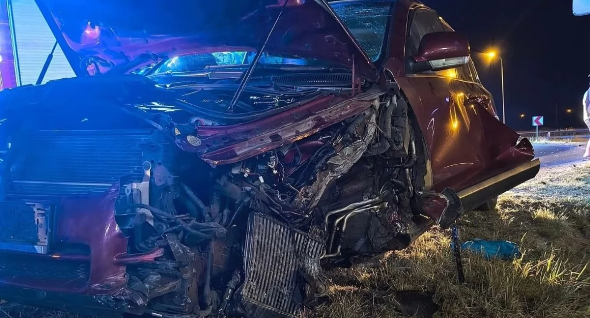 Policja, Tragiczny początek długiego weekendu policja apeluje ostrożność drogach - zdjęcie, fotografia