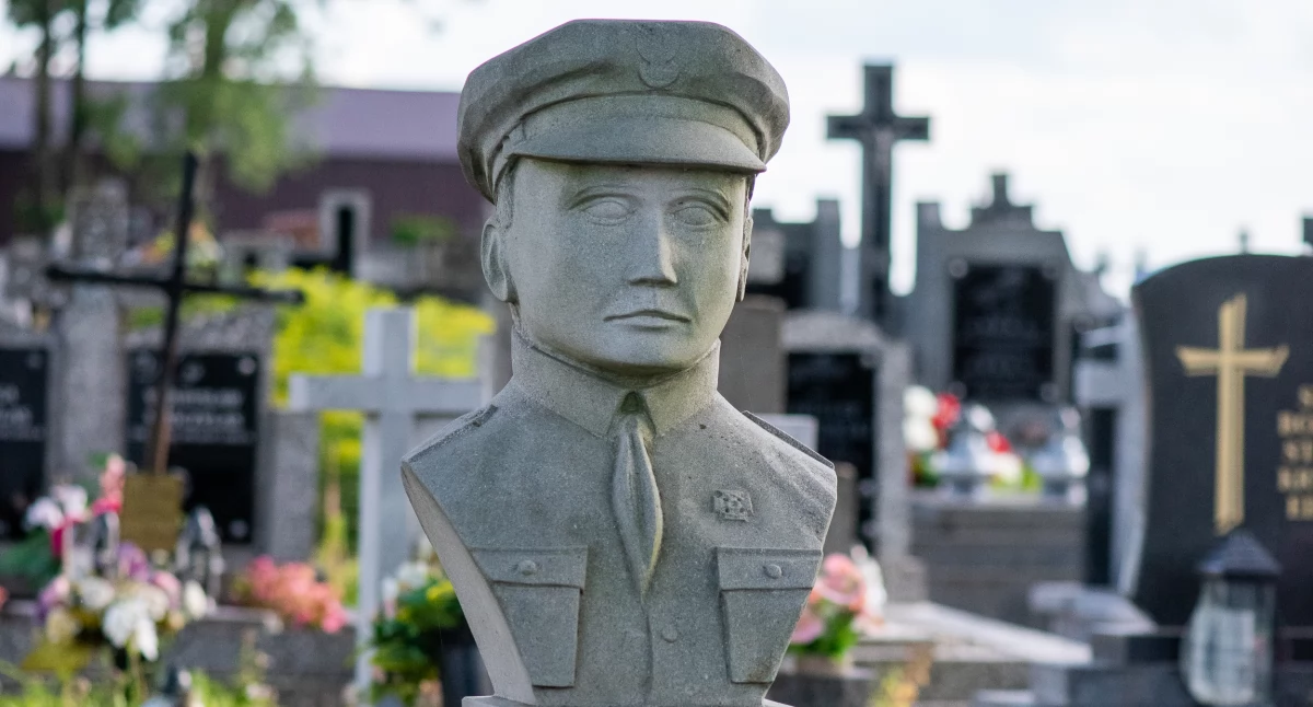Historia, Miejsca pamięci wojny Grób Bolesława Melecha Przewodowie - zdjęcie, fotografia