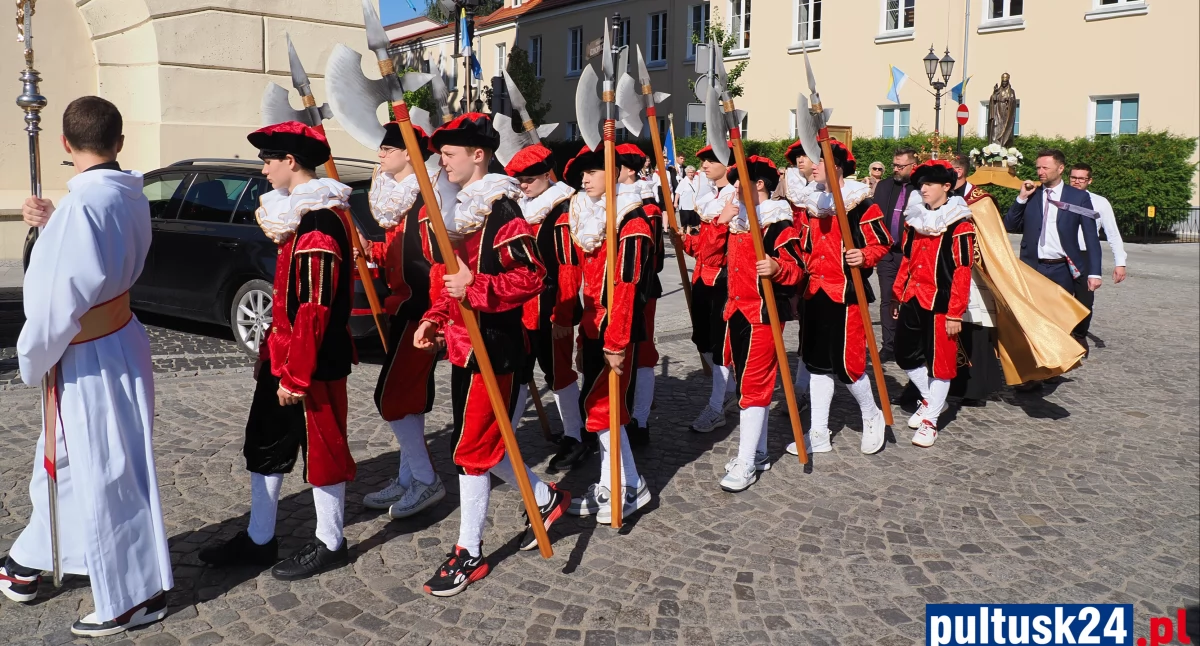 Dni Patrona Pułtuska św. Mateusza, Niedzielna procesja Odpustowa Pułtusku - zdjęcie, fotografia