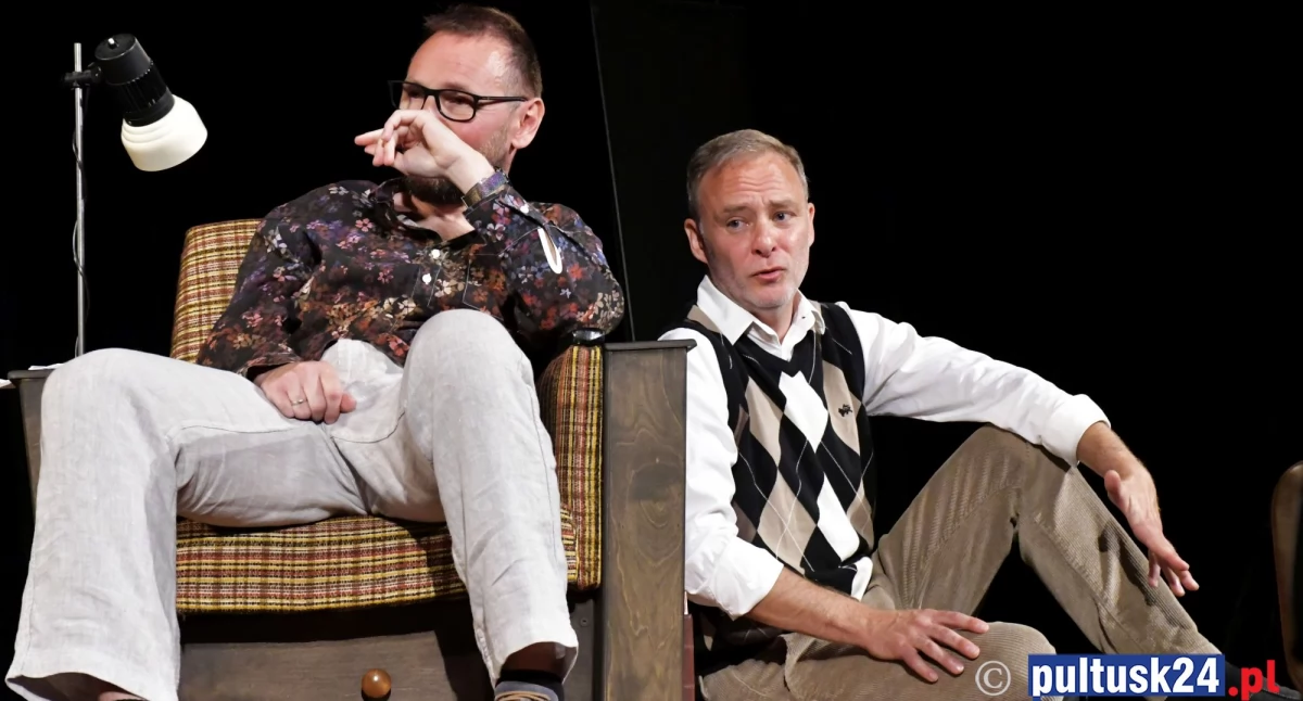 Teatr, Brać teatralna inauguracja owacjami stojąco - zdjęcie, fotografia