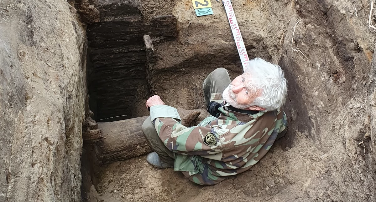 Marek Gierlach, ul. Świętojańska, eksploracja studni. Maj 2020
