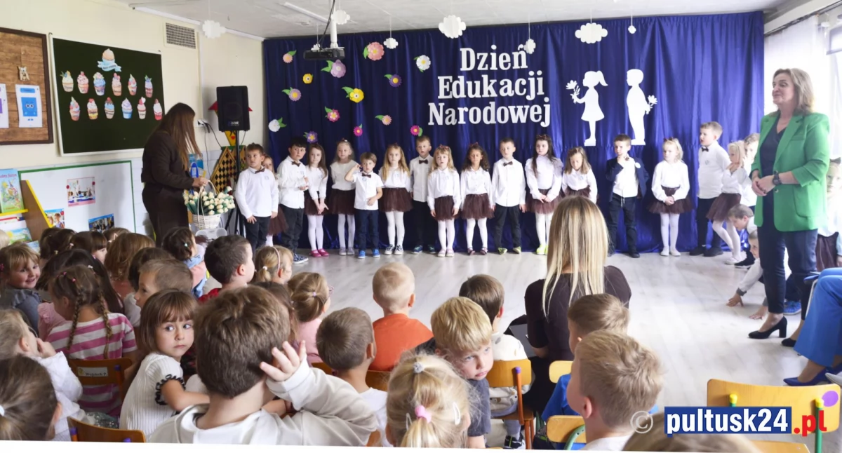 Edukacja, każdą pomoc każdy nauczyciel best! Dzień Edukacji Narodowej Przedszkolu Miejskim - zdjęcie, fotografia