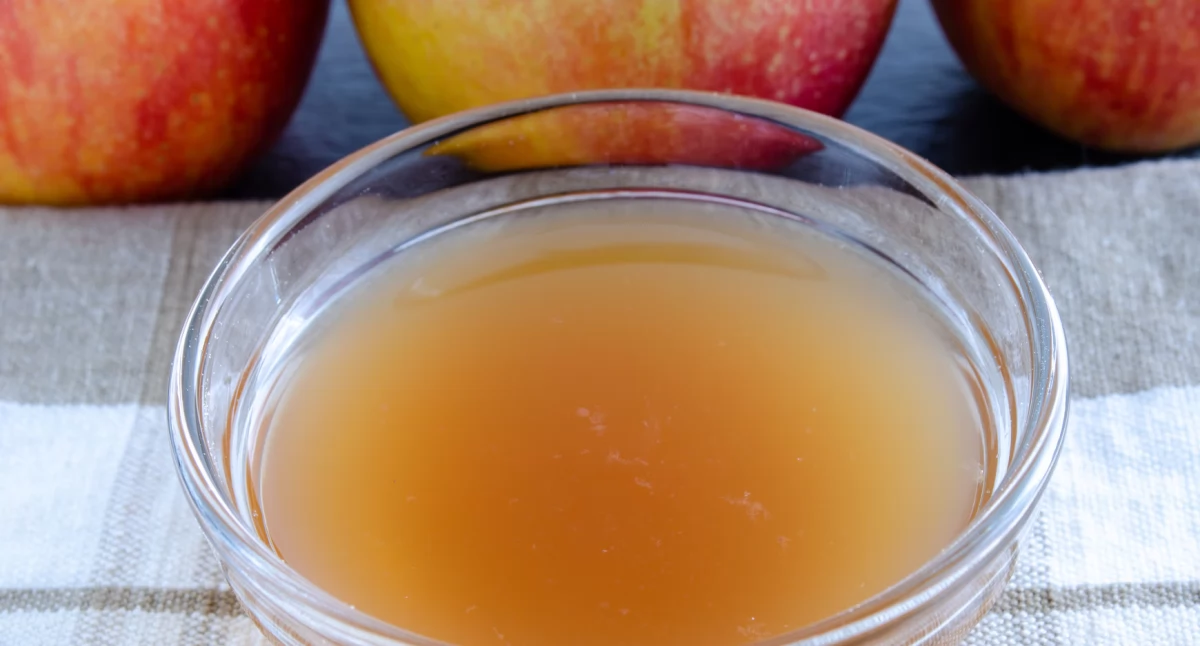 Skutki uboczne picia rozcieńczonego octu jabłkowego