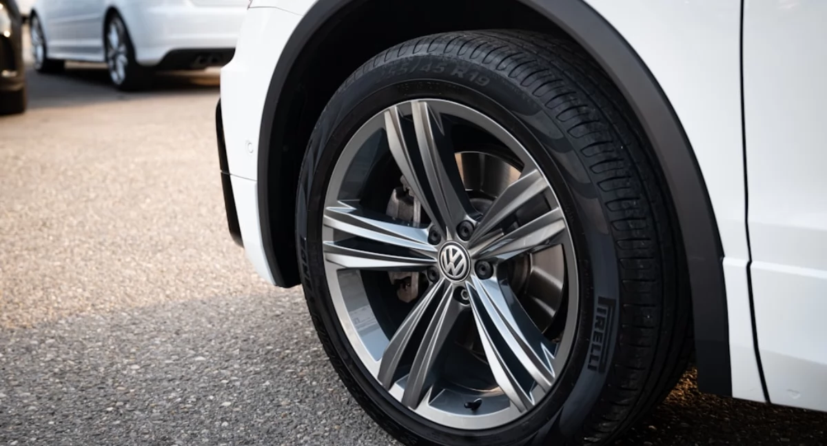 Tiguan Elegance – czym się wyróżnia na tle innych wersji?