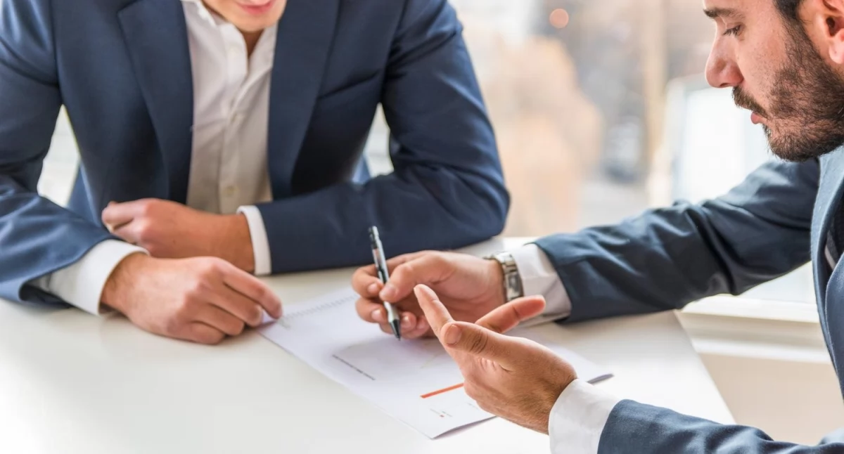 Artykuł zewnętrzny, Umowa zawierać chronić Twoją firmę - zdjęcie, fotografia