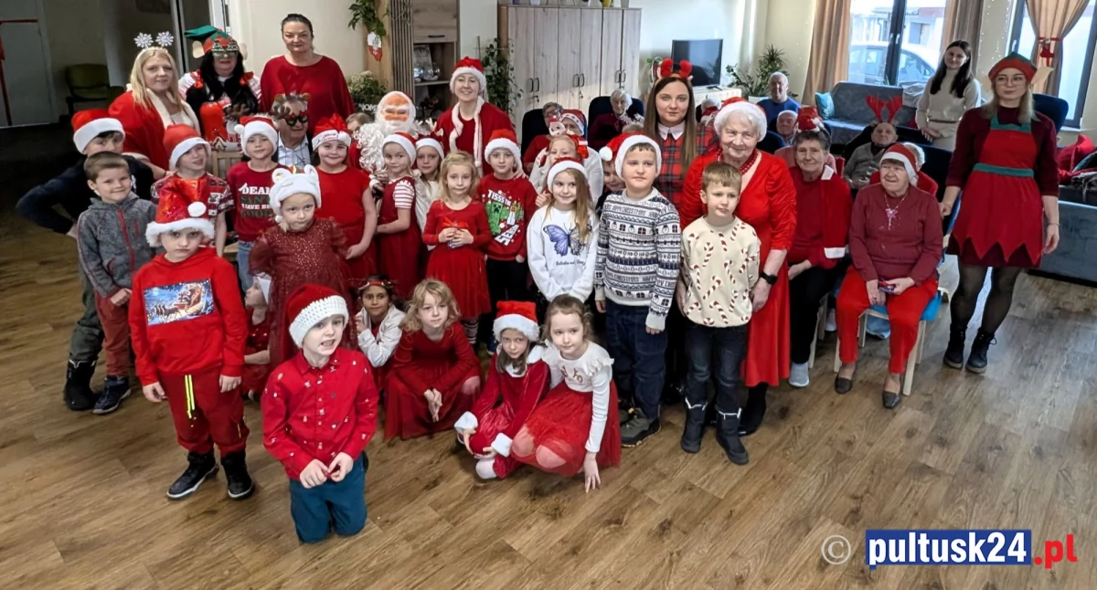 Społeczeństwo, Mikołaj to… dziewczyna - zdjęcie, fotografia