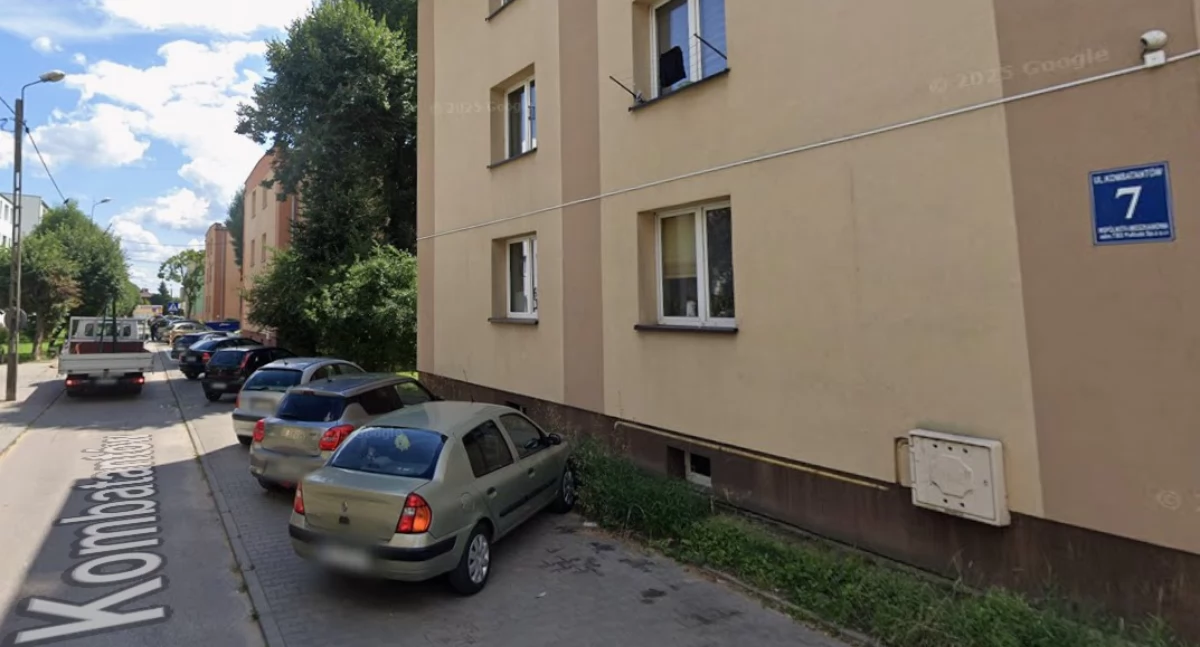 Fot. Google Maps. ul. Kombatantów 7
