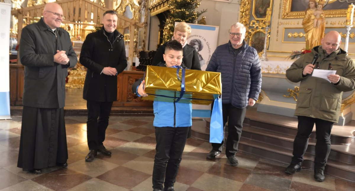 Koncerty, Kolęda przede wszystkim wrażliwe serca finał Powiatowego Konkursu Kolęd Pastorałek - zdjęcie, fotografia
