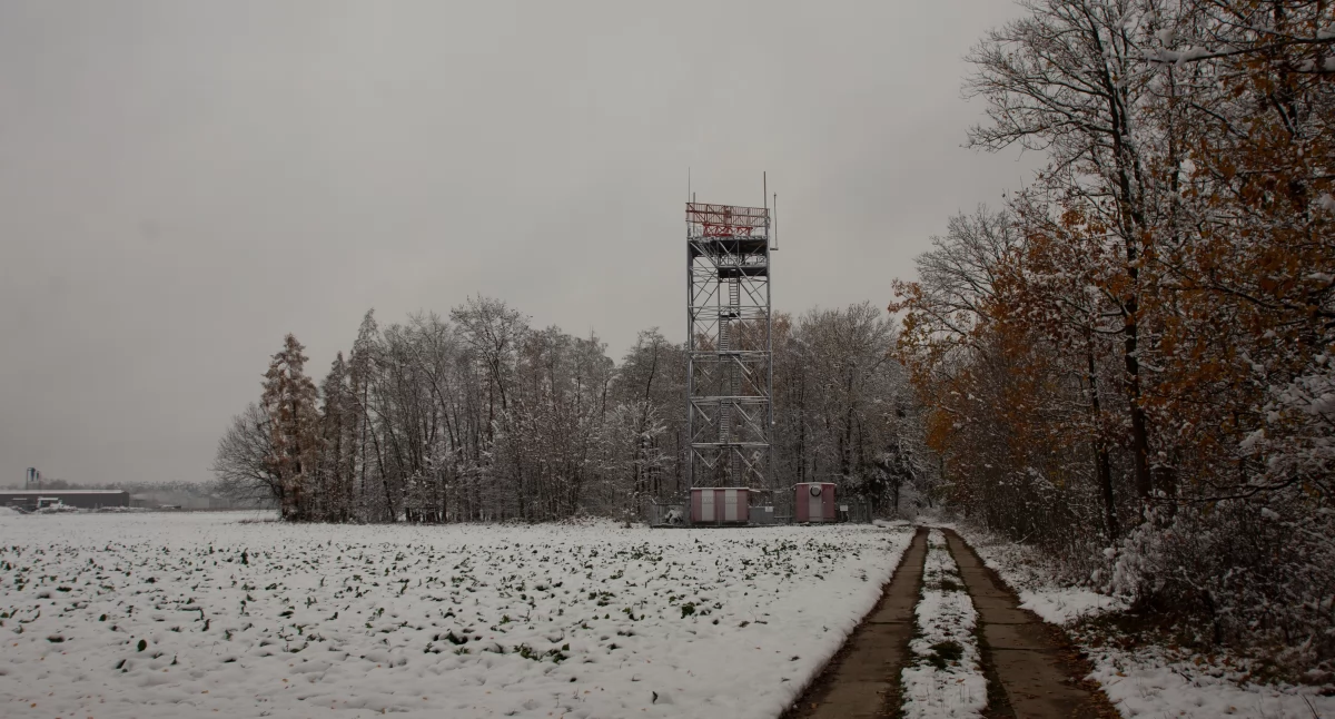 Pożary, Alarm punkcie kontroli lotów Służby akcji Pułtuskiem - zdjęcie, fotografia