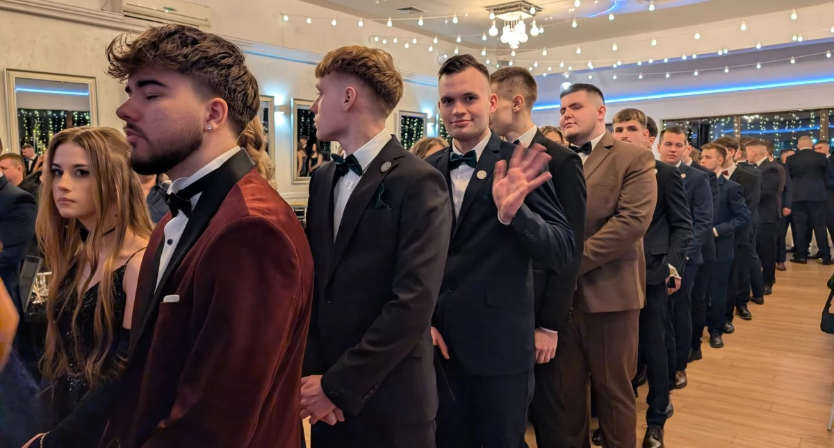 Społeczeństwo, Golądkowo tańczy dziś rana! Studniówka 2026! - zdjęcie, fotografia