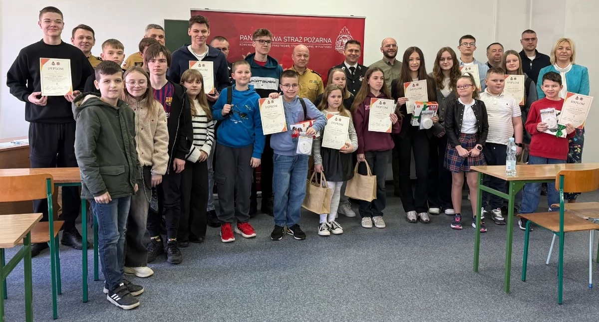 Edukacja, Powiatowy finał turnieju „Młodzież zapobiega pożarom” - zdjęcie, fotografia