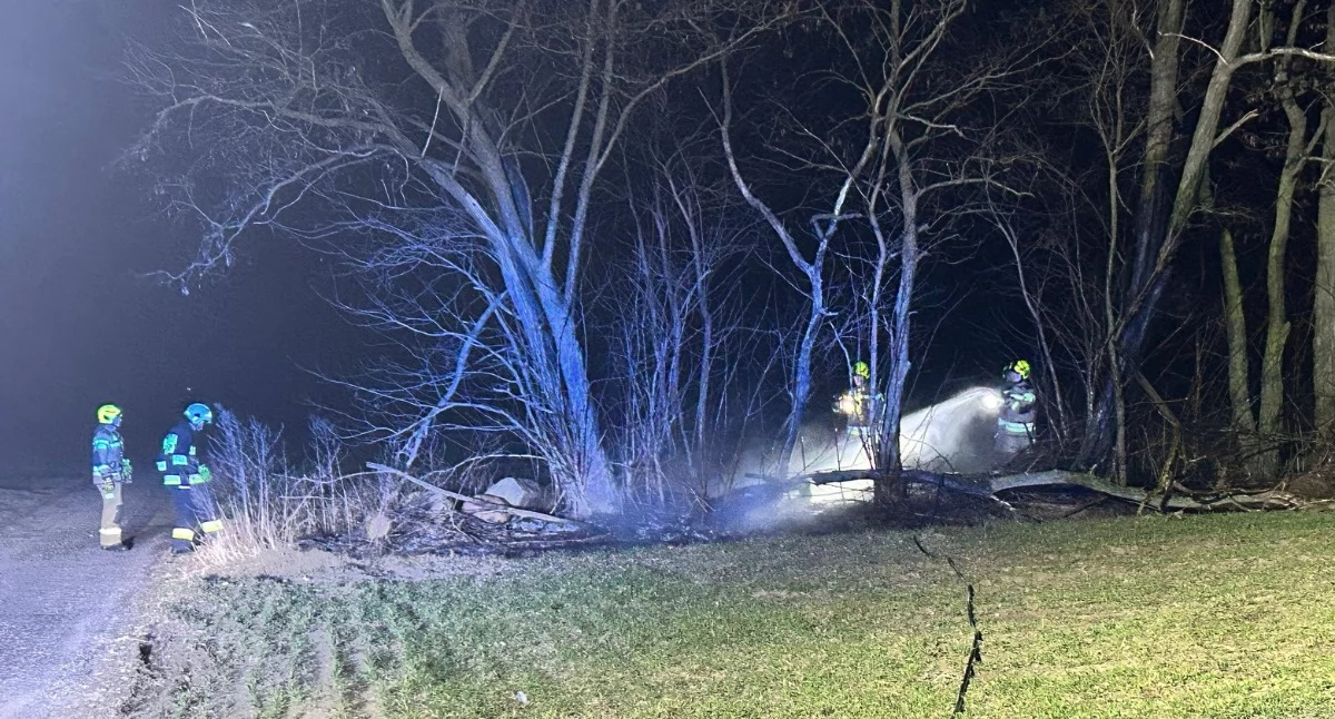 Straż Pożarna, Pożar pralki rozlana rtęć pomoc sarnie mnóstwo pożarów kronika strażacka - zdjęcie, fotografia