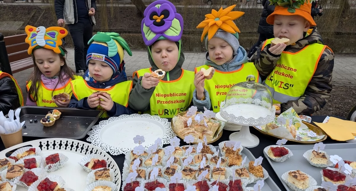 Wydarzenia, Urwisy przywołały wiosnę - zdjęcie, fotografia
