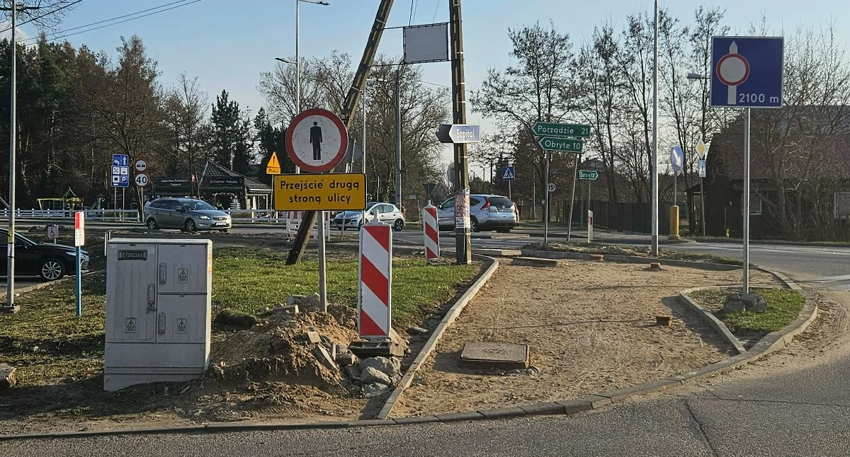 Inwestycje, trakt pieszo rowerowy Tartacznej prace nabrały tempa! - zdjęcie, fotografia