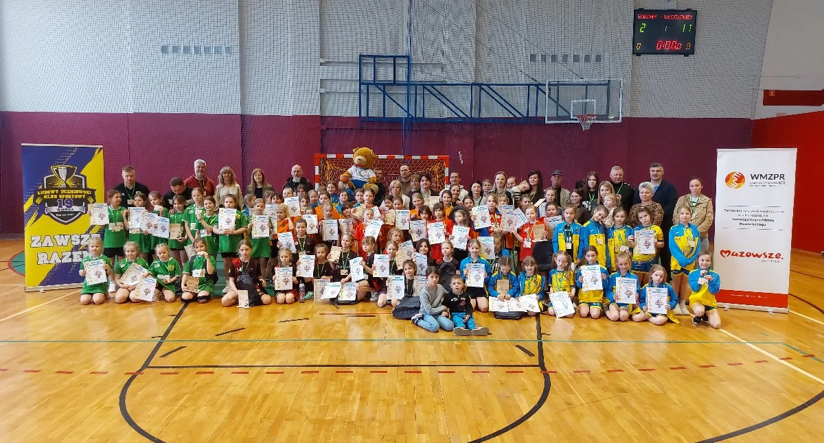 Piłka ręczna, WINNICY - zdjęcie, fotografia