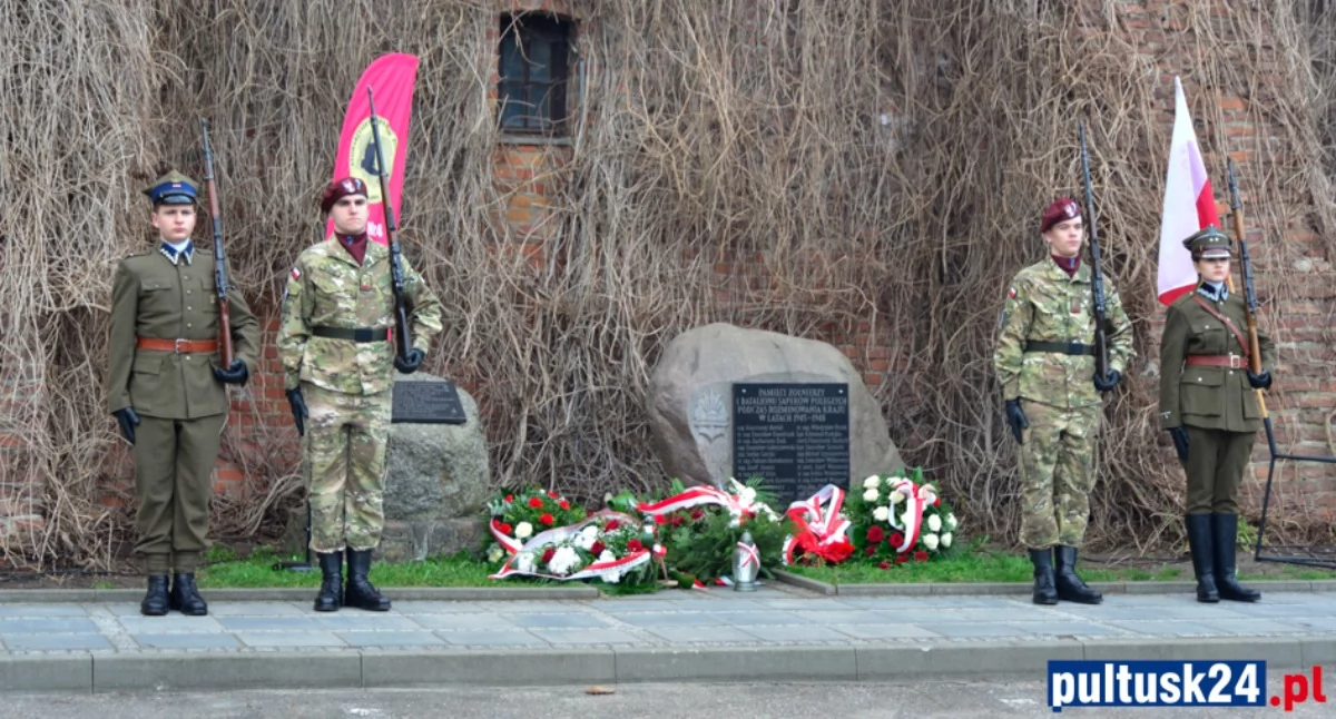 Tradycja, Pułtusk oddał hołd bohaterom Relacja obchodów Sapera - zdjęcie, fotografia