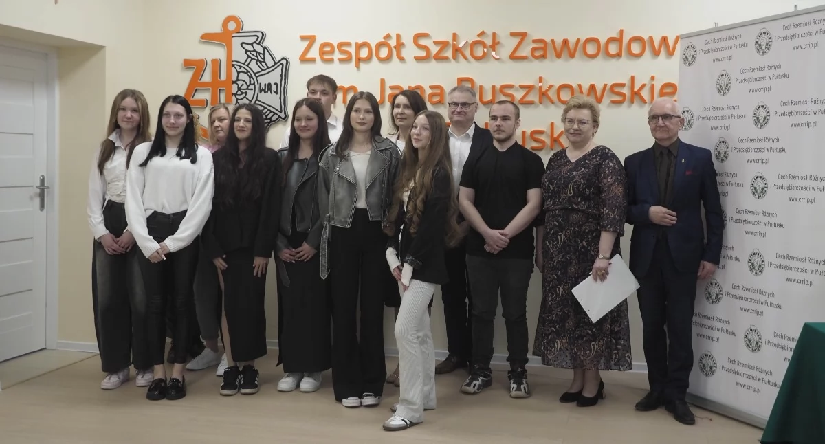 Społeczeństwo, Witamy! Tylko poprawne… - zdjęcie, fotografia