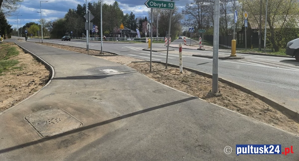 Miasto, trasa pieszo rowerowa Wyszkowskiej finał coraz bliżej - zdjęcie, fotografia