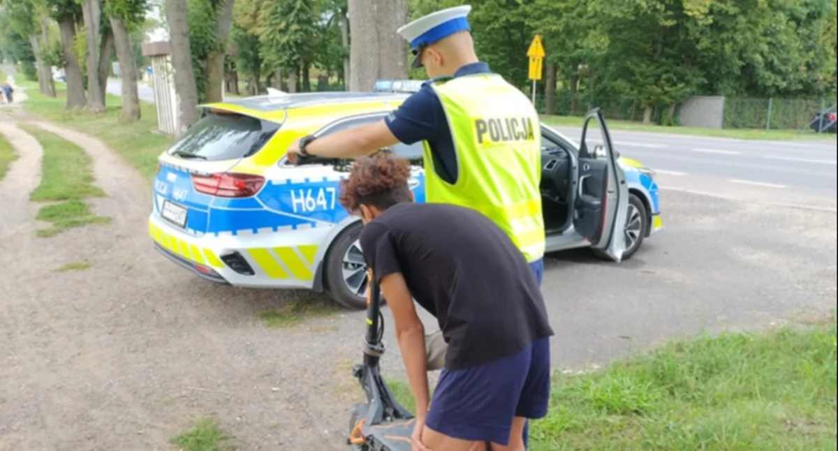 Policja, Ruszyły masowe kontrole rowerów hulajnóg powiecie Policja ostrzega skończył upomnień posypią mandaty rodziców - zdjęcie, fotografia
