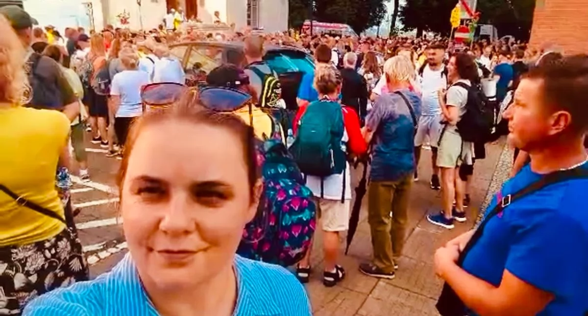 Wiara, PIELGRZYMKA RELACJA TRASY Grupa Srebrna Pułtuska pielgrzymkowym szlaku - zdjęcie, fotografia