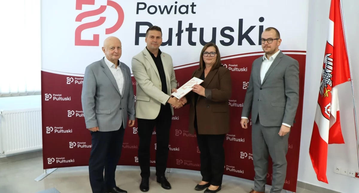 Podpisanie umowy na zadanie pn. Budowa mostu wraz z przebudową drogi powiatowej nr 1821W w miejscowości Winnica