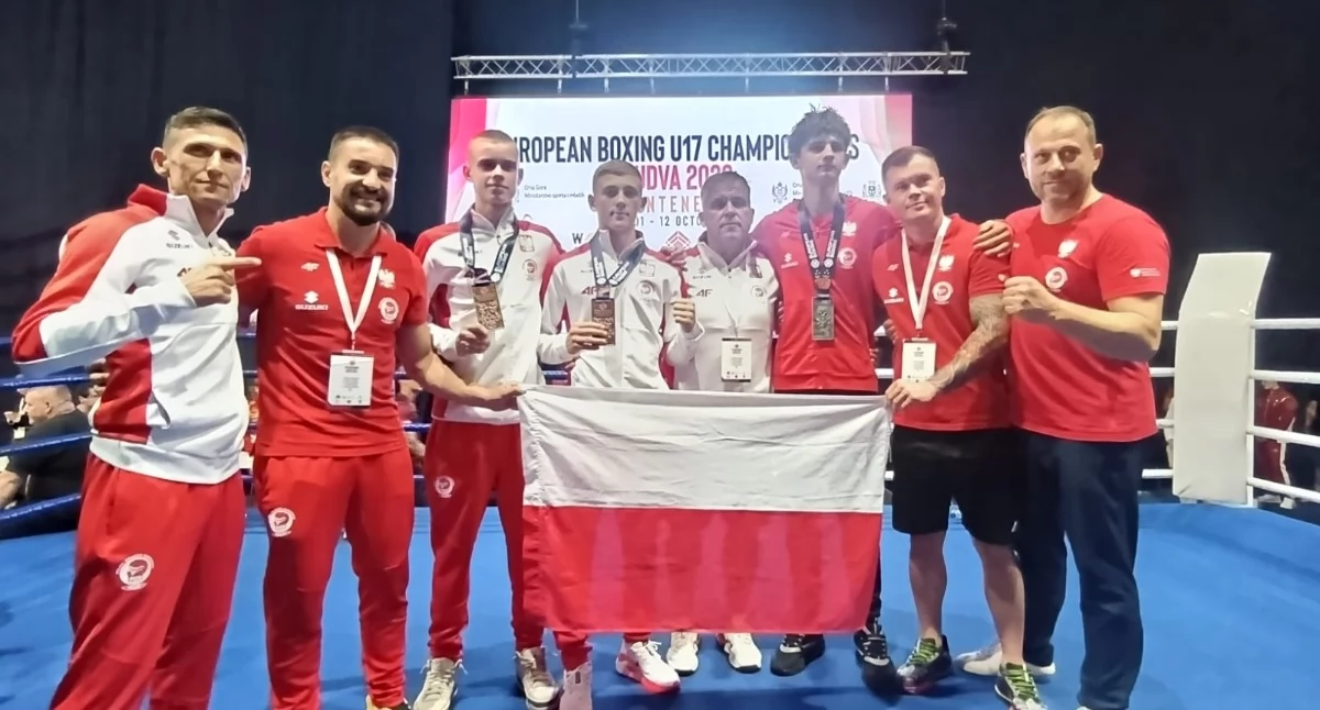 Sporty walki, medale kadetów! Srebro brązy wodzą trenera Cezarego Rzepnickiego - zdjęcie, fotografia