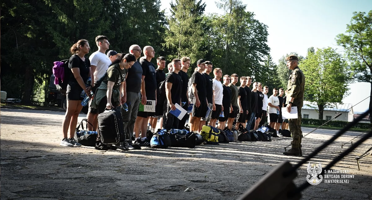 Wojsko, terminy rozpocząć służbę - zdjęcie, fotografia