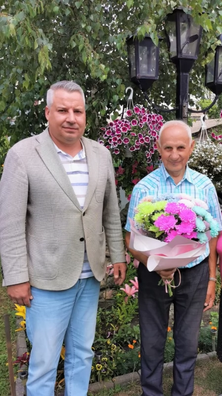 Wyjątkowy jubileusz 80. urodzin Pana Stanisława – wójt kontynuuje miłą tradycję 